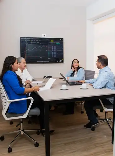 Espacios Premium flexibles en Chiclayo, oficinas de coworking compartidas para freelancers y emprendedores